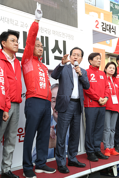 제목 노출 영역입니다 이미지