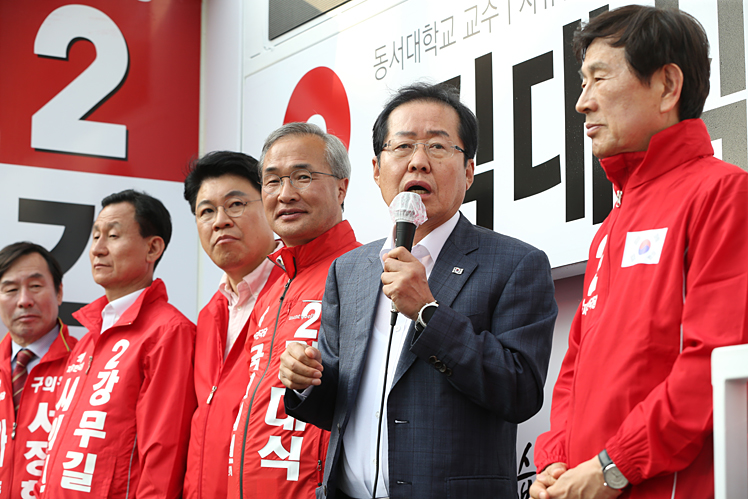 제목 노출 영역입니다 이미지