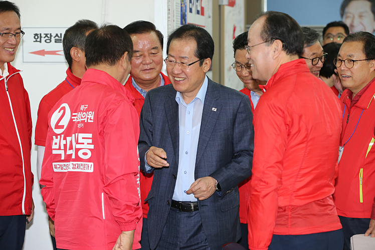 제목 노출 영역입니다 이미지