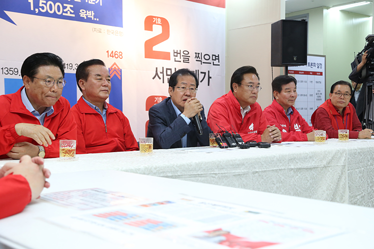 제목 노출 영역입니다 이미지