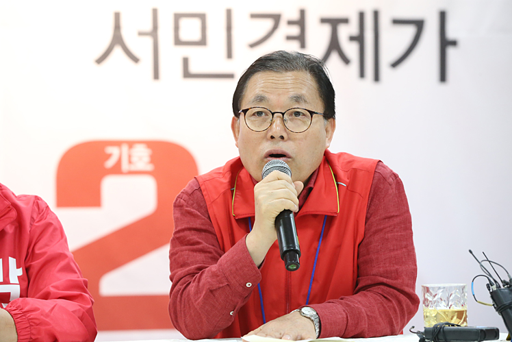 제목 노출 영역입니다 이미지