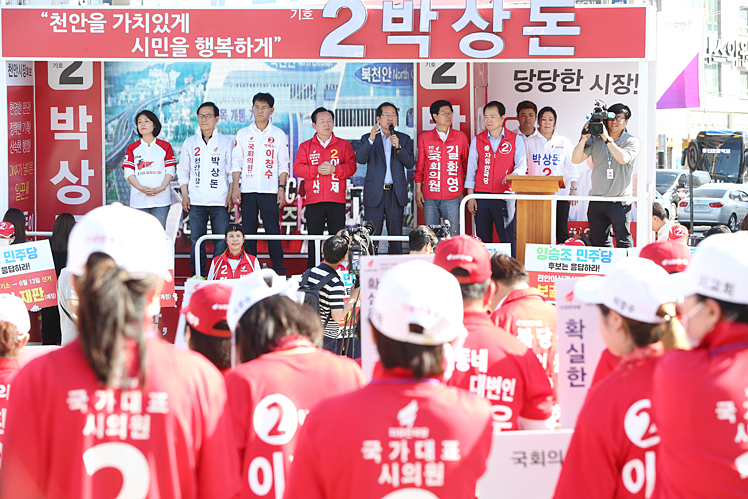 제목 노출 영역입니다 이미지