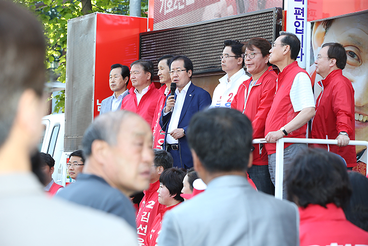 제목 노출 영역입니다 이미지