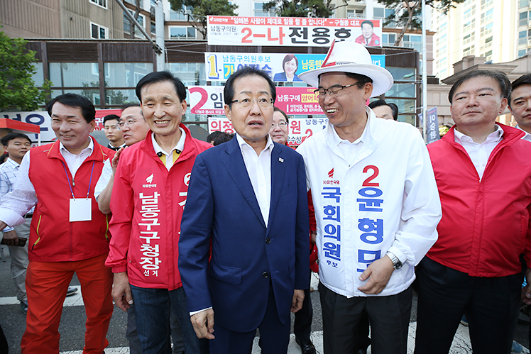 제목 노출 영역입니다 이미지