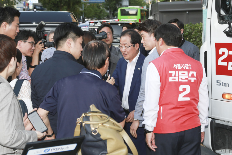 제목 노출 영역입니다 이미지