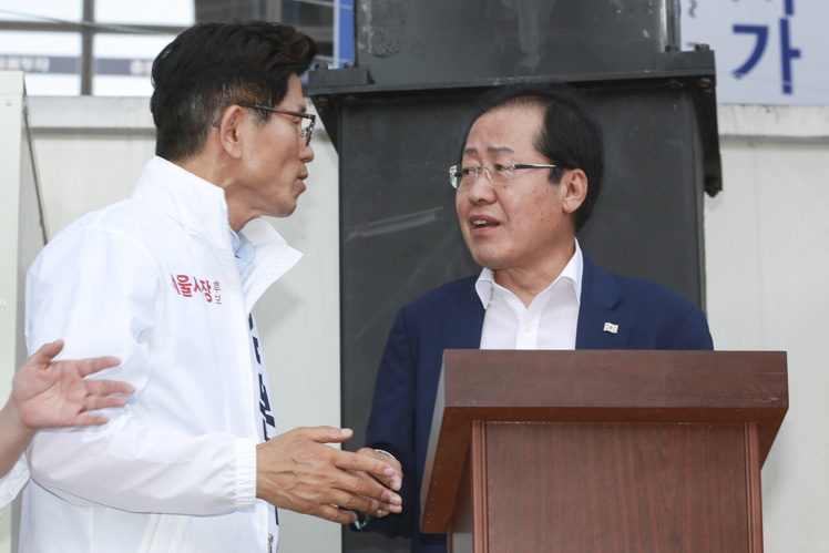 제목 노출 영역입니다 이미지