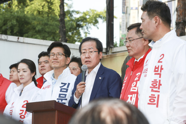 제목 노출 영역입니다 이미지