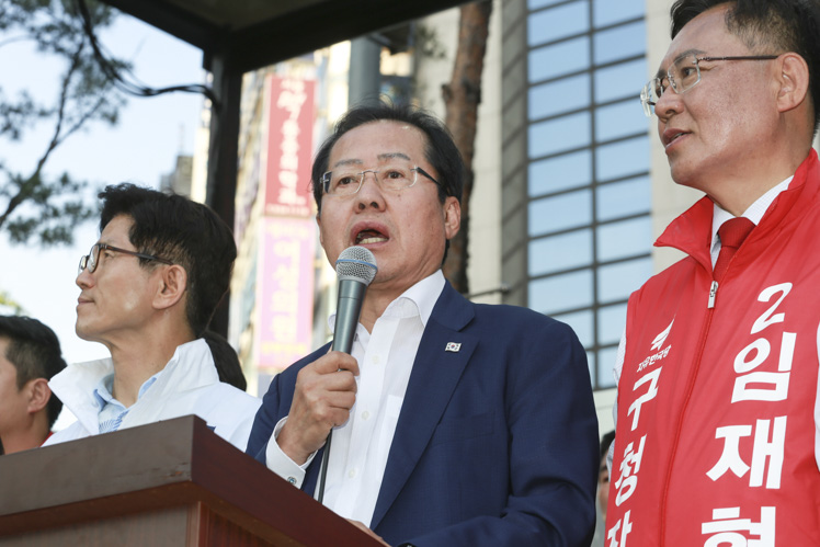 제목 노출 영역입니다 이미지