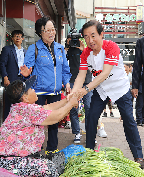 제목 노출 영역입니다 이미지