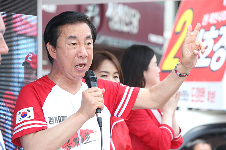 제목 노출 영역입니다 이미지