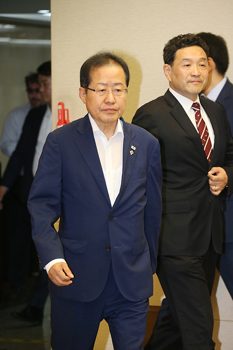 제목 노출 영역입니다 이미지