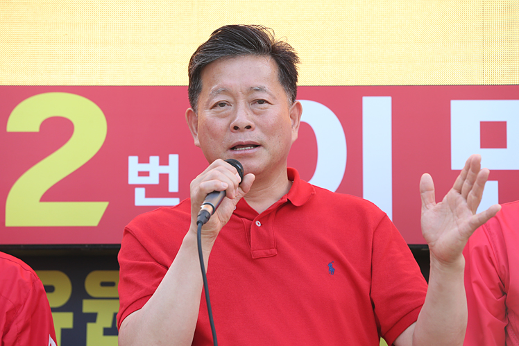 제목 노출 영역입니다 이미지