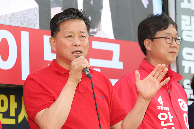 제목 노출 영역입니다 이미지