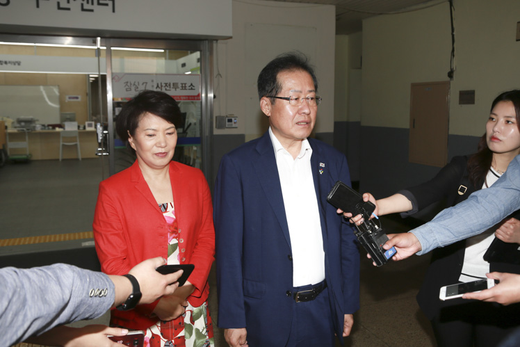 제목 노출 영역입니다 이미지