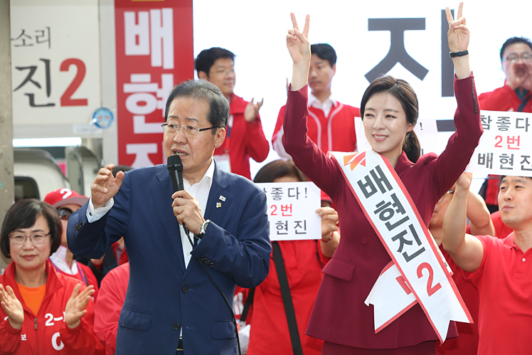 제목 노출 영역입니다 이미지