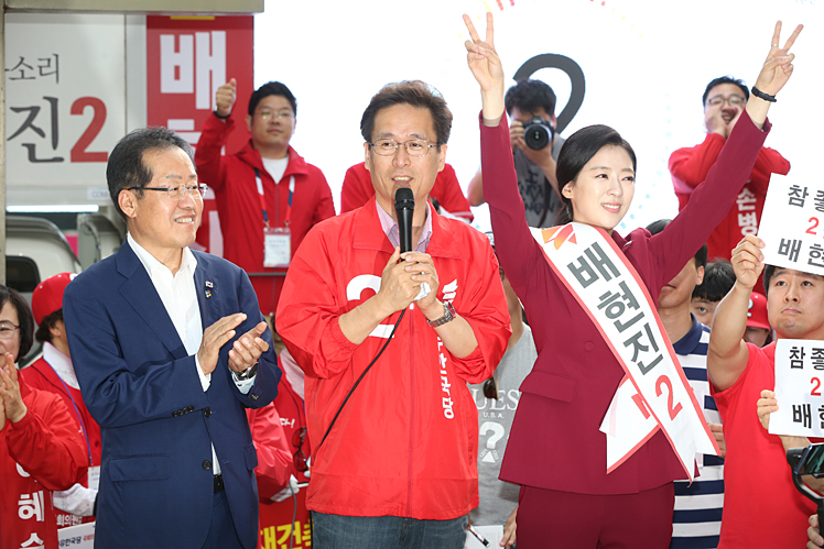 제목 노출 영역입니다 이미지