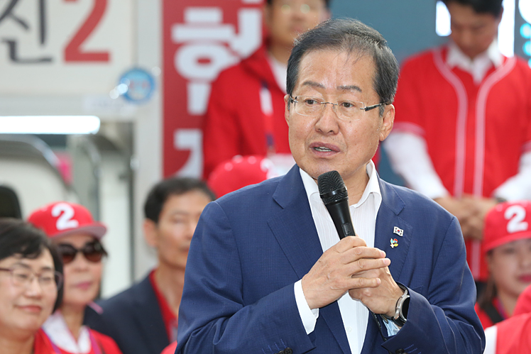 제목 노출 영역입니다 이미지