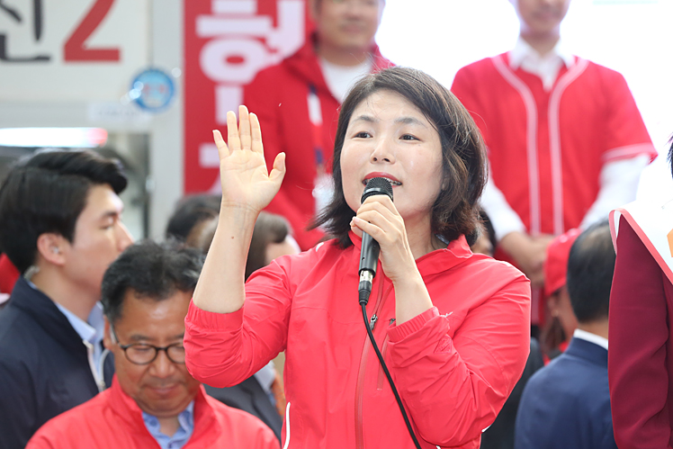제목 노출 영역입니다 이미지