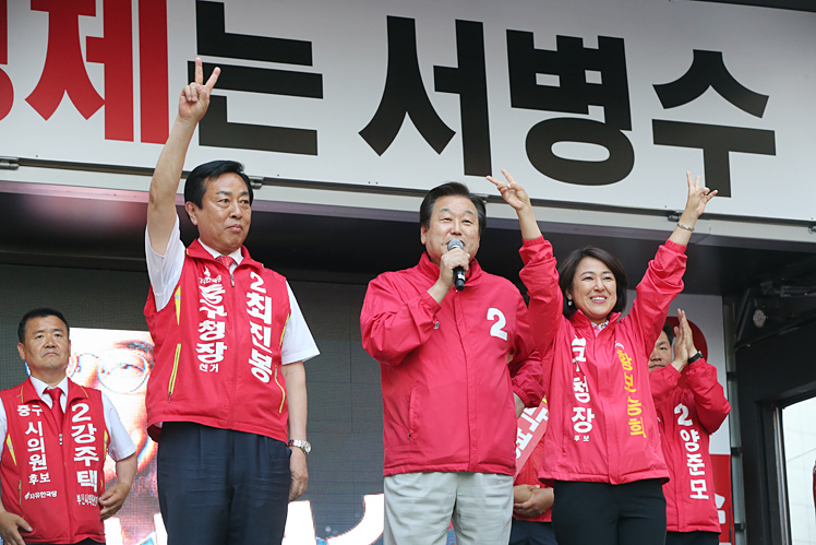 제목 노출 영역입니다 이미지
