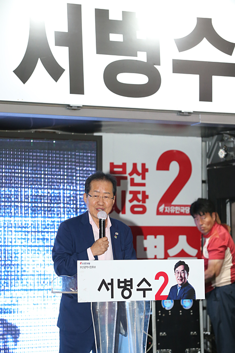 제목 노출 영역입니다 이미지