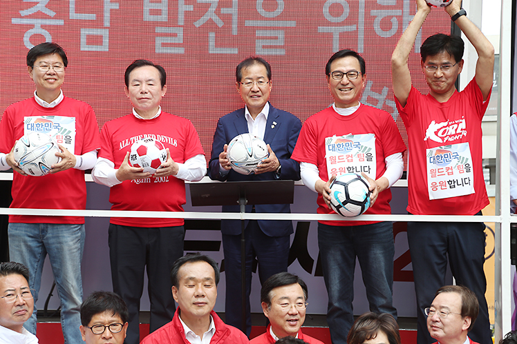 제목 노출 영역입니다 이미지