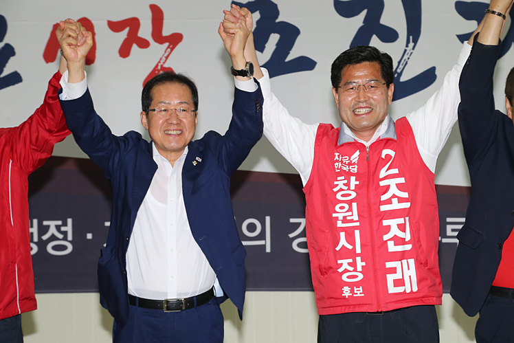 제목 노출 영역입니다 이미지