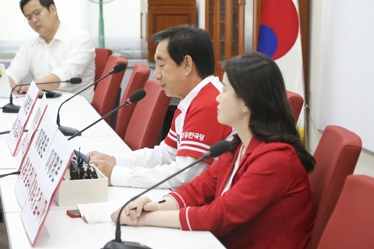 제목 노출 영역입니다 이미지