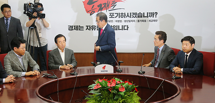 제목 노출 영역입니다 이미지