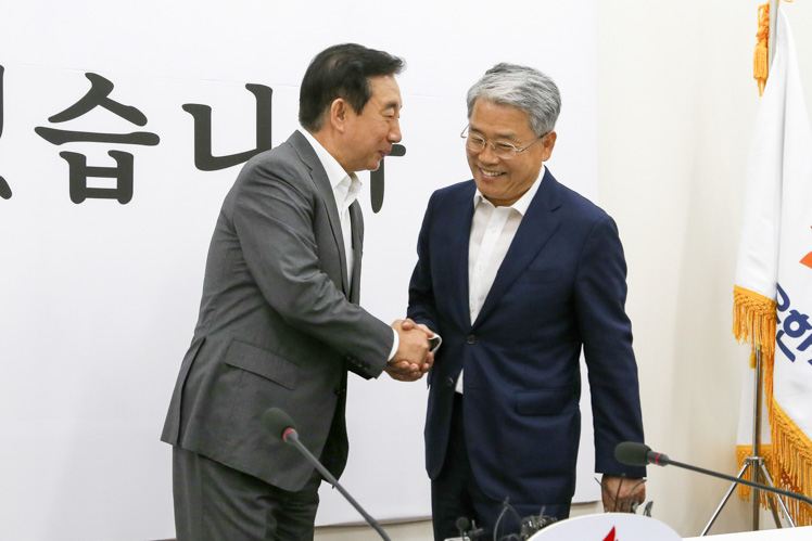 제목 노출 영역입니다 이미지