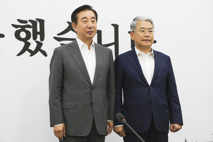 제목 노출 영역입니다 이미지