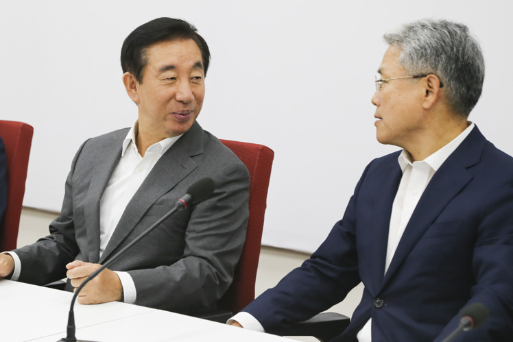 제목 노출 영역입니다 이미지