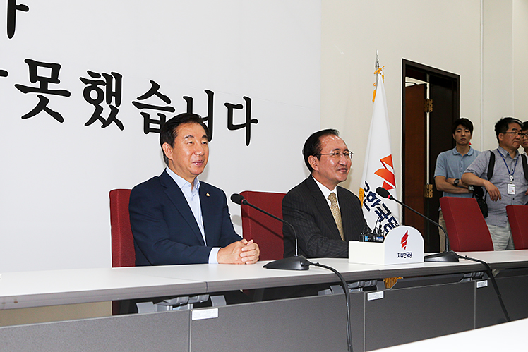 제목 노출 영역입니다 이미지