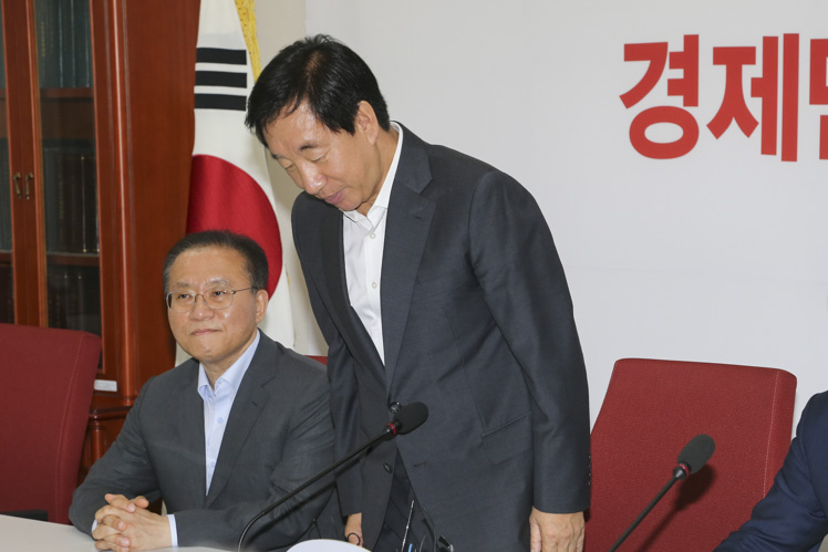 제목 노출 영역입니다 이미지