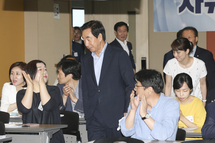 제목 노출 영역입니다 이미지