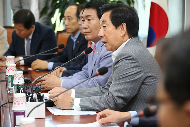 제목 노출 영역입니다 이미지
