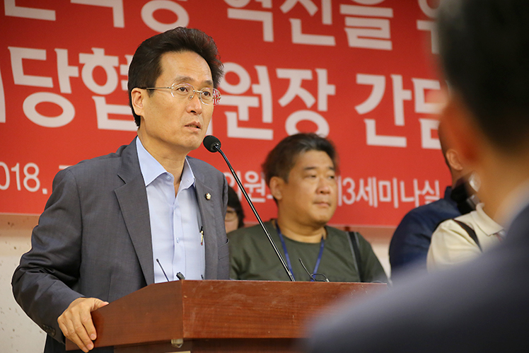제목 노출 영역입니다 이미지