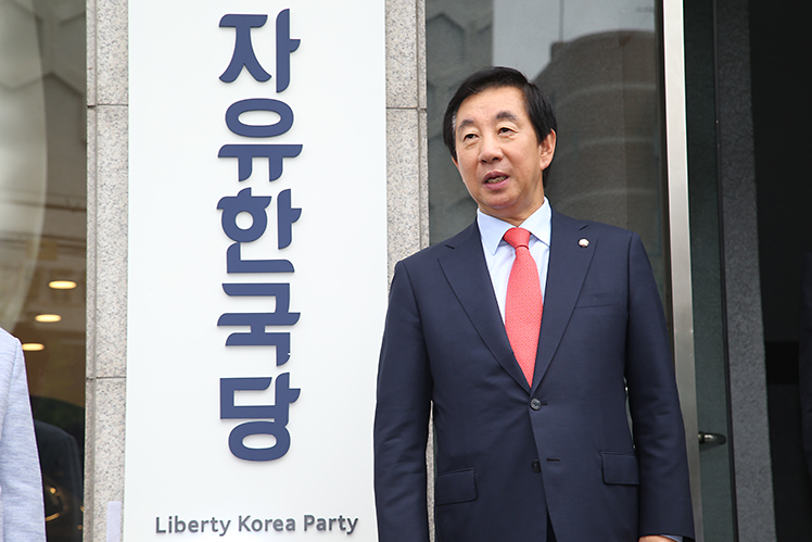 제목 노출 영역입니다 이미지