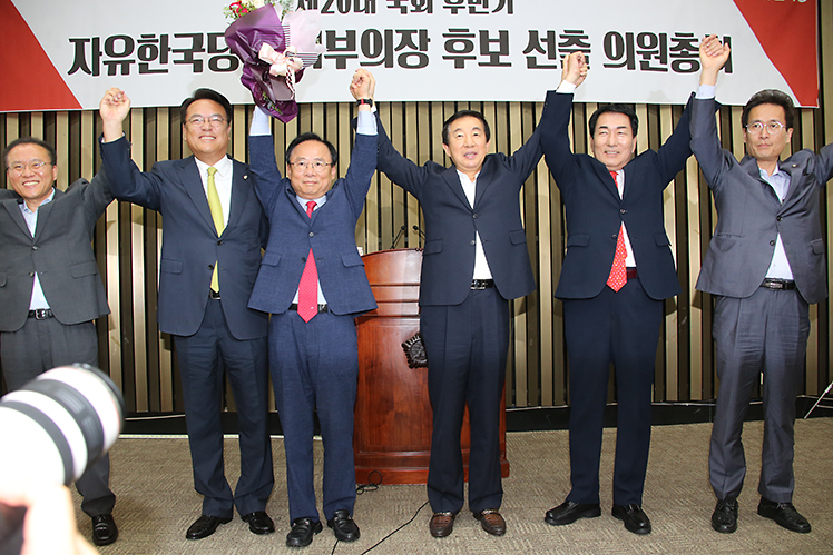 제목 노출 영역입니다 이미지