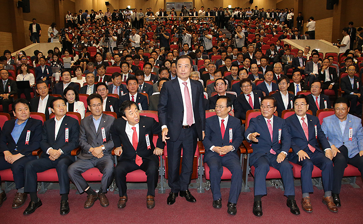 제목 노출 영역입니다 이미지