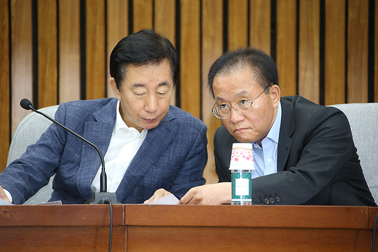 제목 노출 영역입니다 이미지