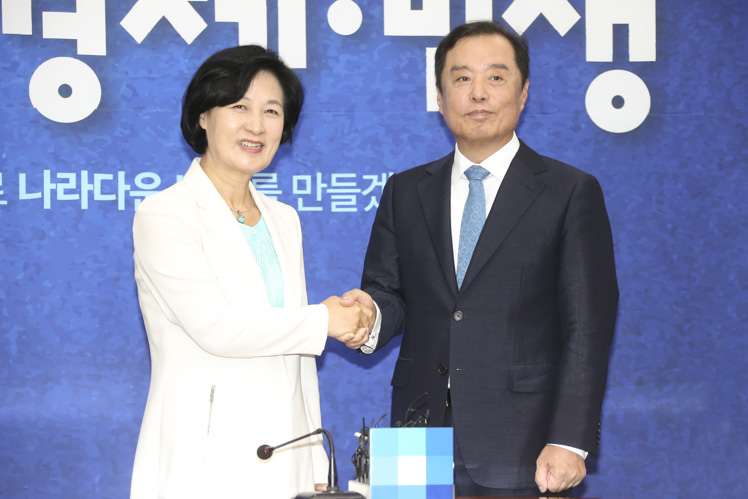 제목 노출 영역입니다 이미지