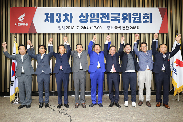 제목 노출 영역입니다 이미지
