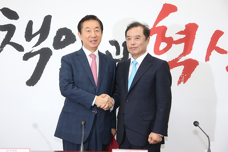 제목 노출 영역입니다 이미지