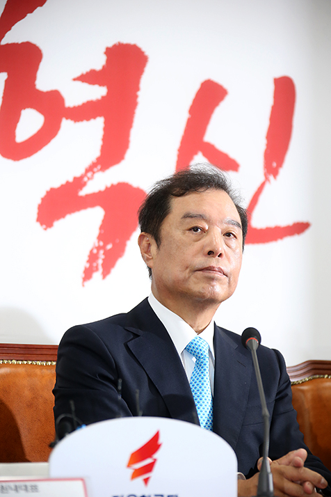 제목 노출 영역입니다 이미지