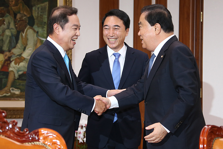 제목 노출 영역입니다 이미지