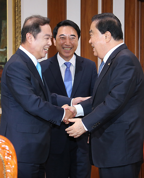제목 노출 영역입니다 이미지