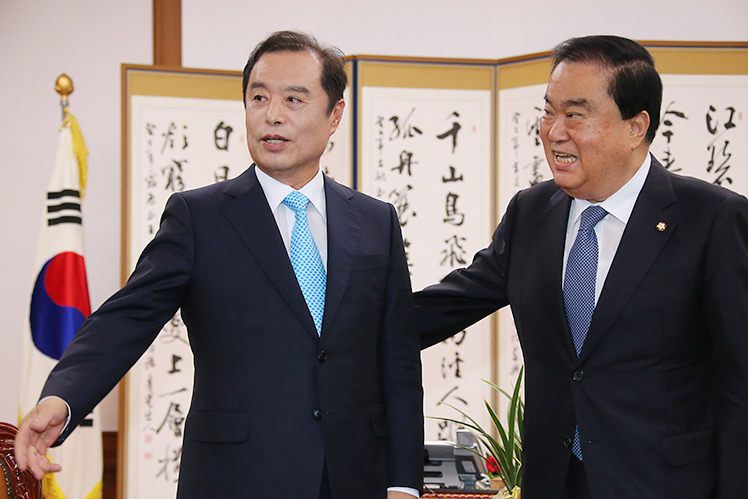 제목 노출 영역입니다 이미지