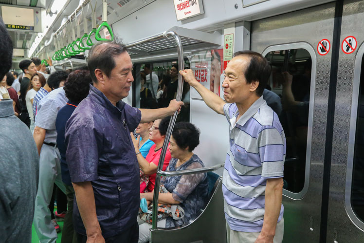 제목 노출 영역입니다 이미지