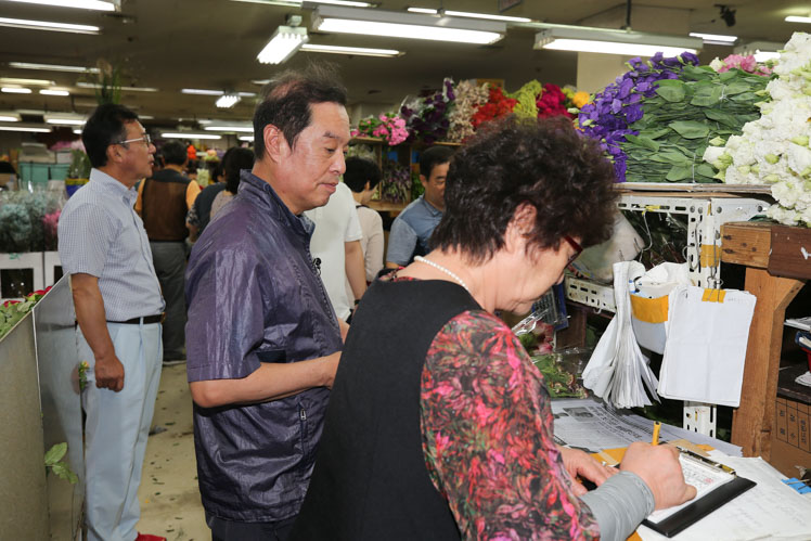 제목 노출 영역입니다 이미지
