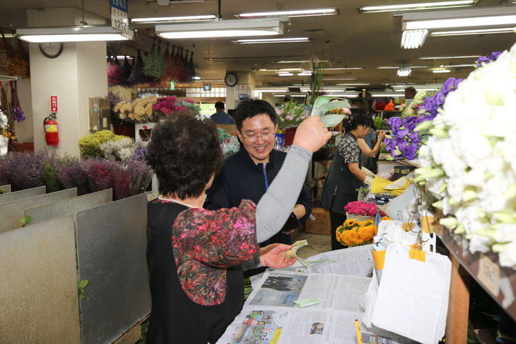 제목 노출 영역입니다 이미지